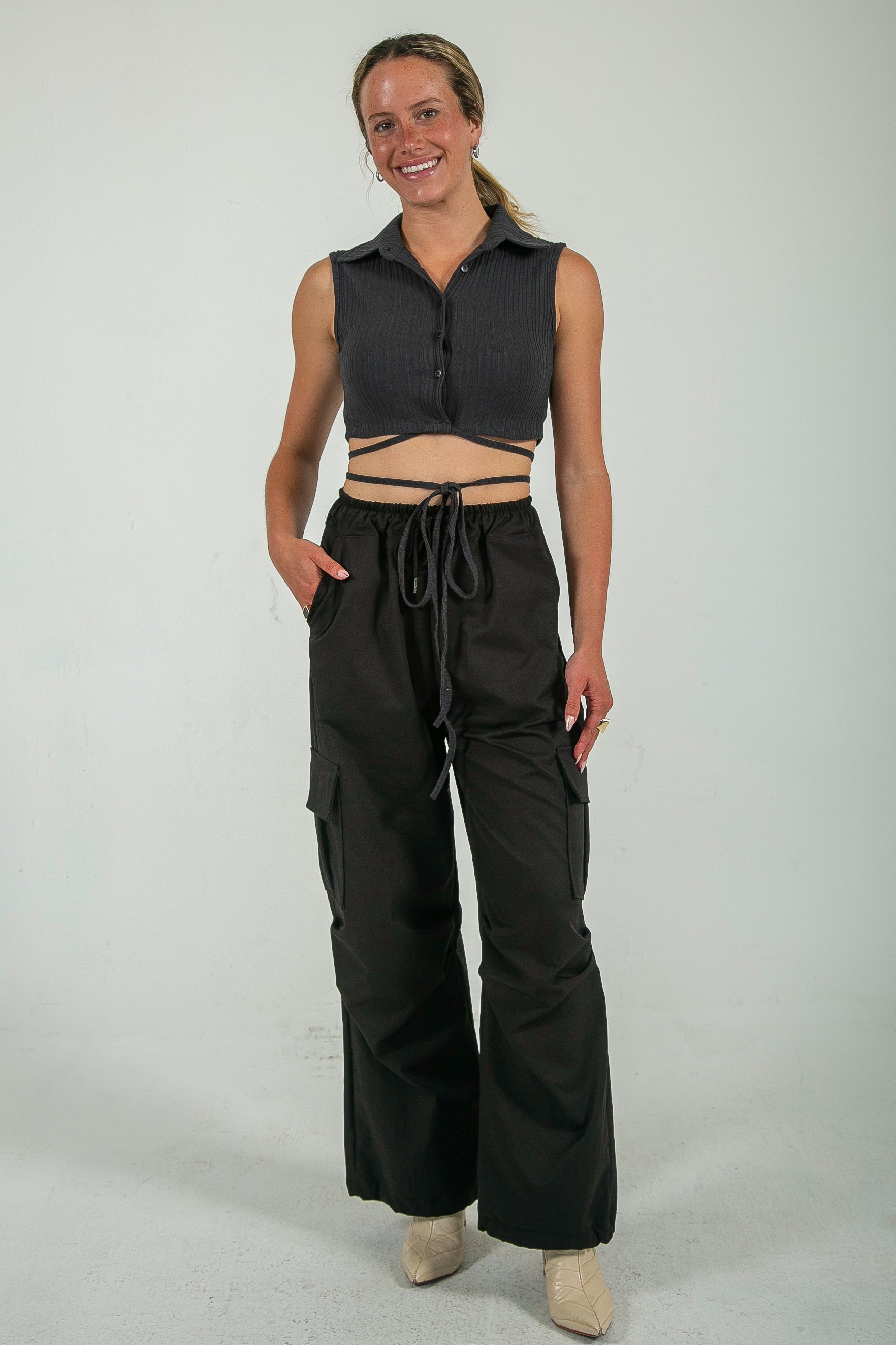 Crush Collar Crop