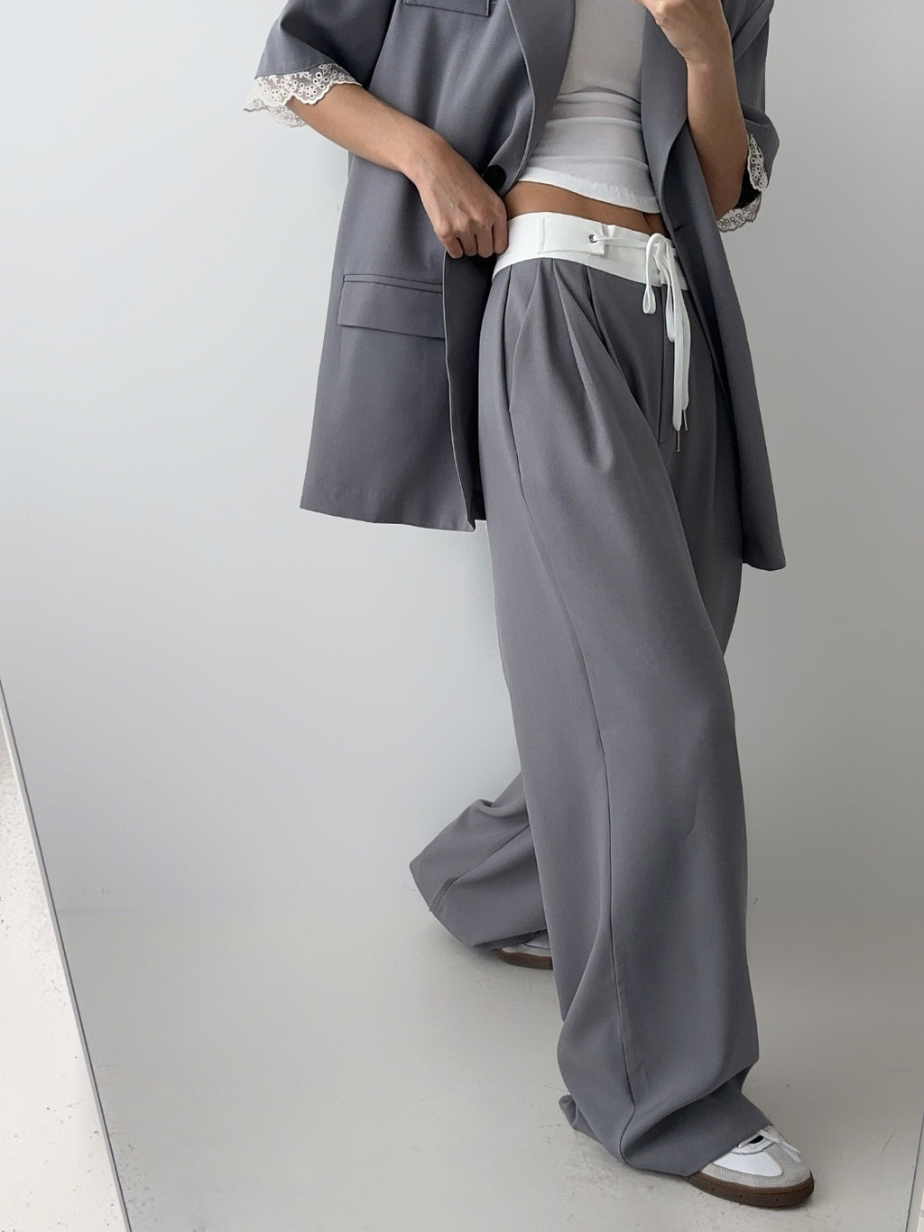 Contrast Line Wide Leg Trousers