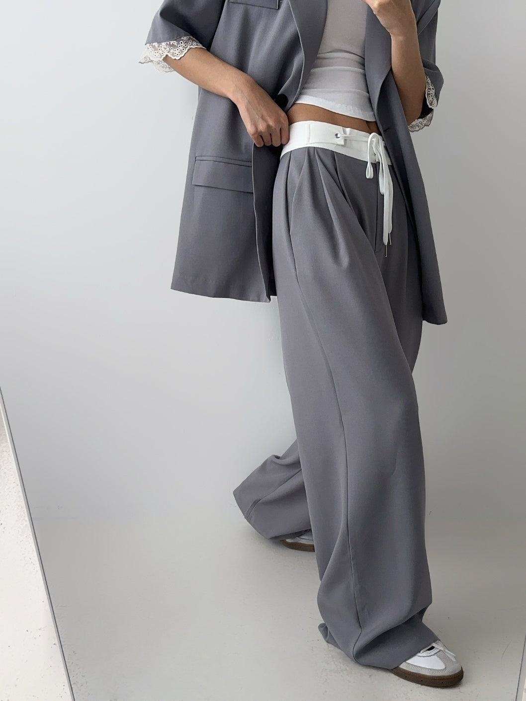 Contrast Line Wide Leg Trousers